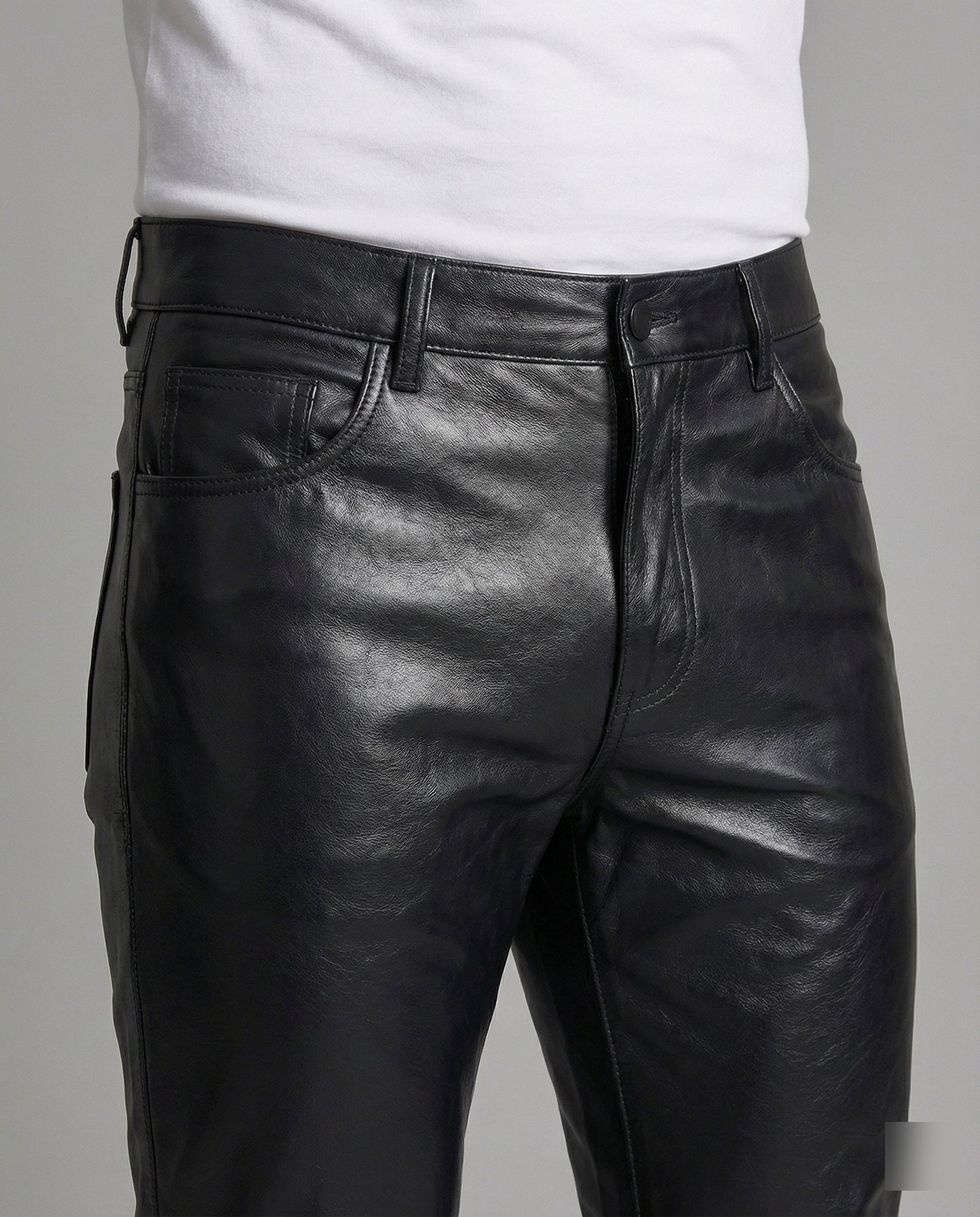 Pantaloni Uomo in Ecopelle Slim Fit con Cuciture Decorative