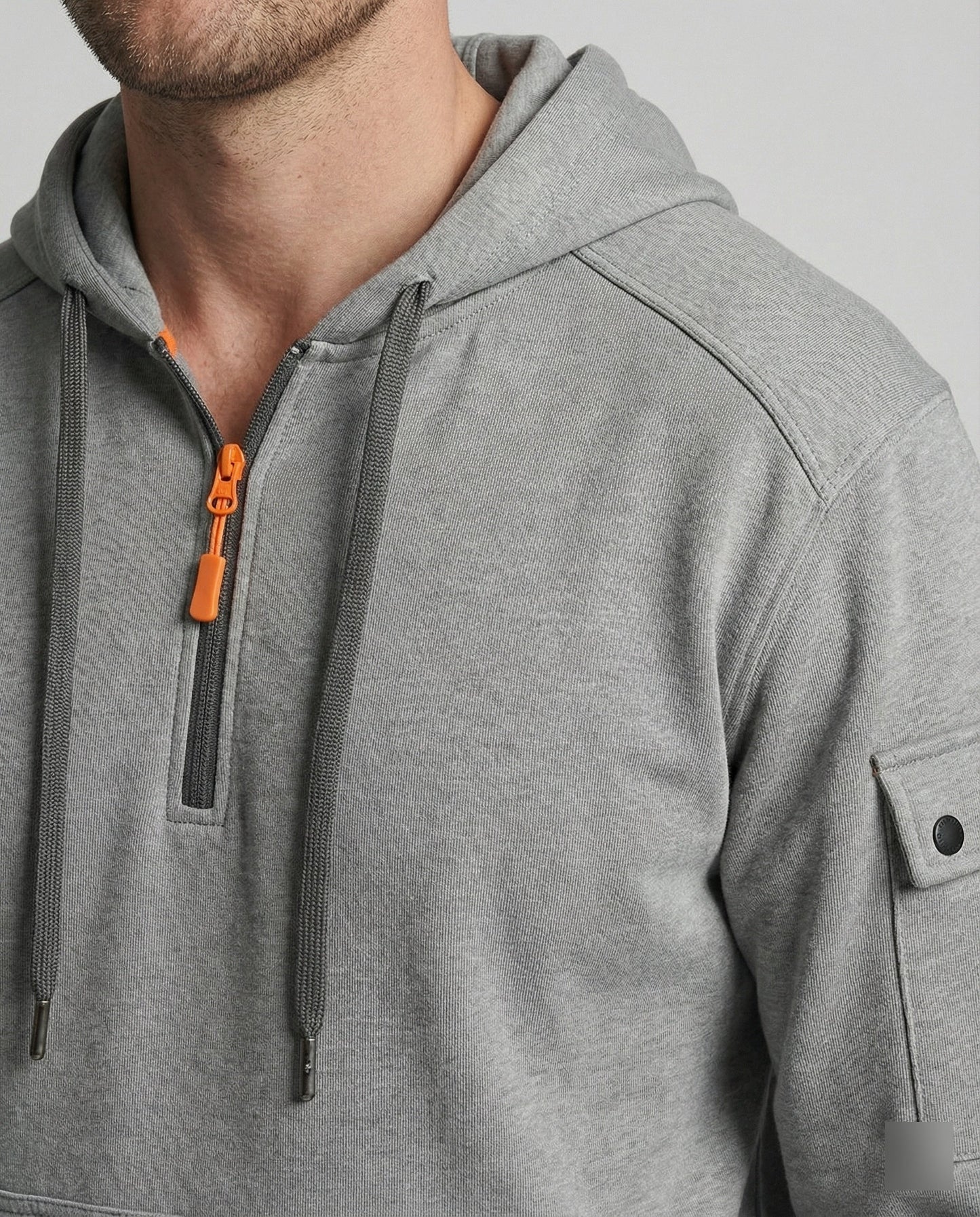 Completo Uomo Felpa con Cappuccio e Pantaloni Sportivi Tecnici