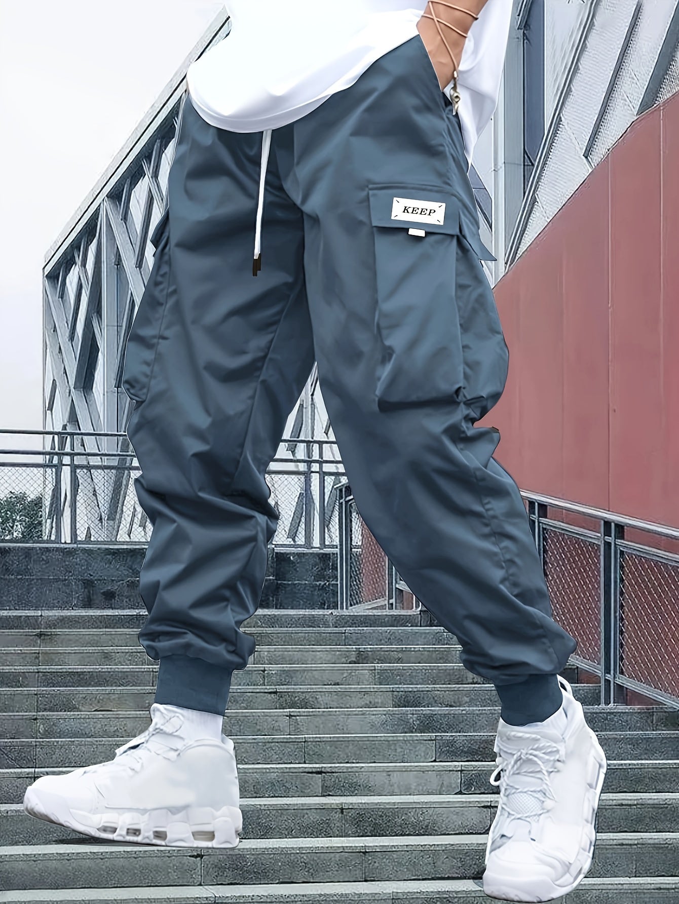 Pantaloni Cargo Uomo Streetwear Tasche e Polsini Elasticizzati