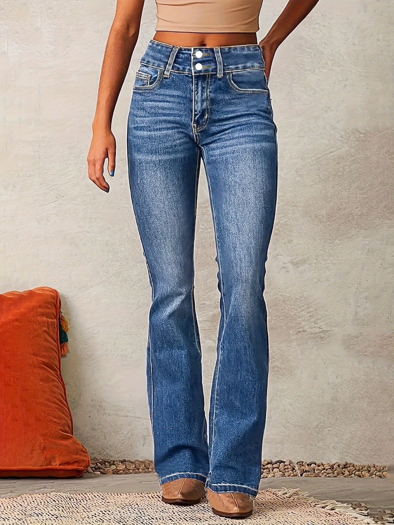 Jeans Donna a Vita Alta con Chiusura Doppio Bottone e Svasati - Brentozzi