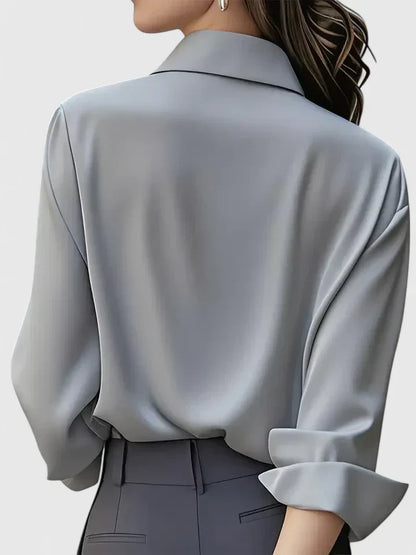 Camicia Donna in Satin con Bottoni e Manica Corta