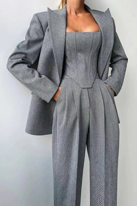 Completo Donna Tre Pezzi in Tessuto Confitto Slim - Vesarelli