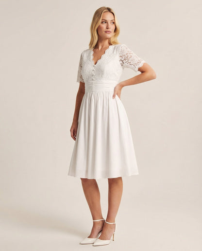 Abito da Sposa Donna in Pizzo Stile Romantico - Brentozzi