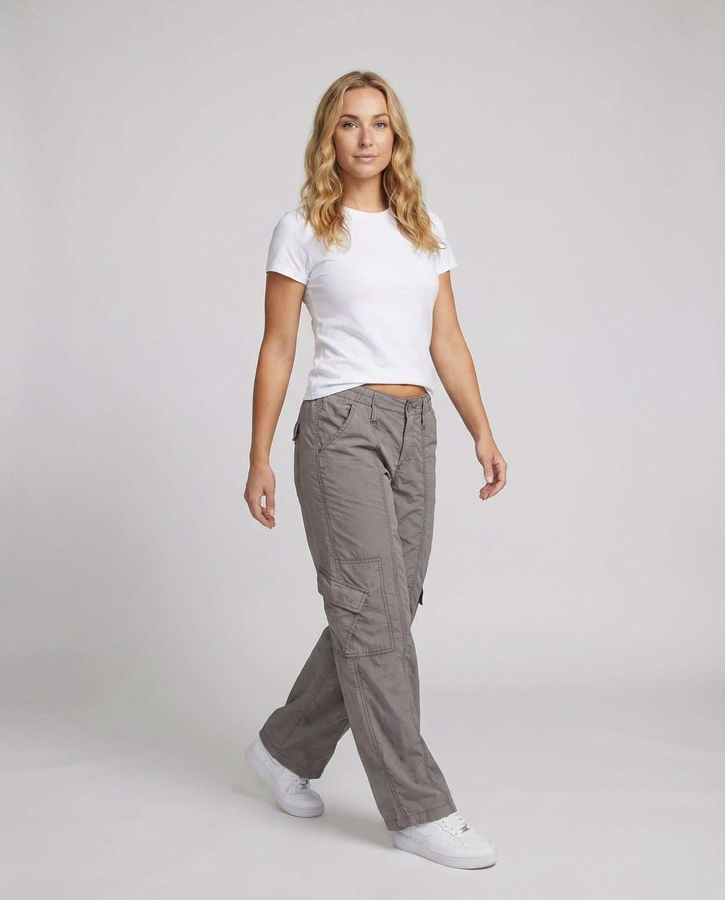 Pantaloni Cargo Donna Bassi con Cuciture Decorative