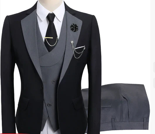 Completo Uomo Tre Pezzi Giacca Gilet e Pantaloni Classico