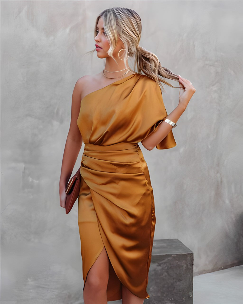 Abito Elegante Donna Taglio Asimmetrico
