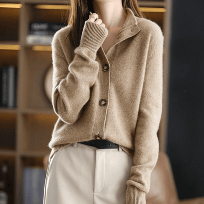 Cardigan Donna in Maglia con Colletto e Bottoni Vestibilità Comoda