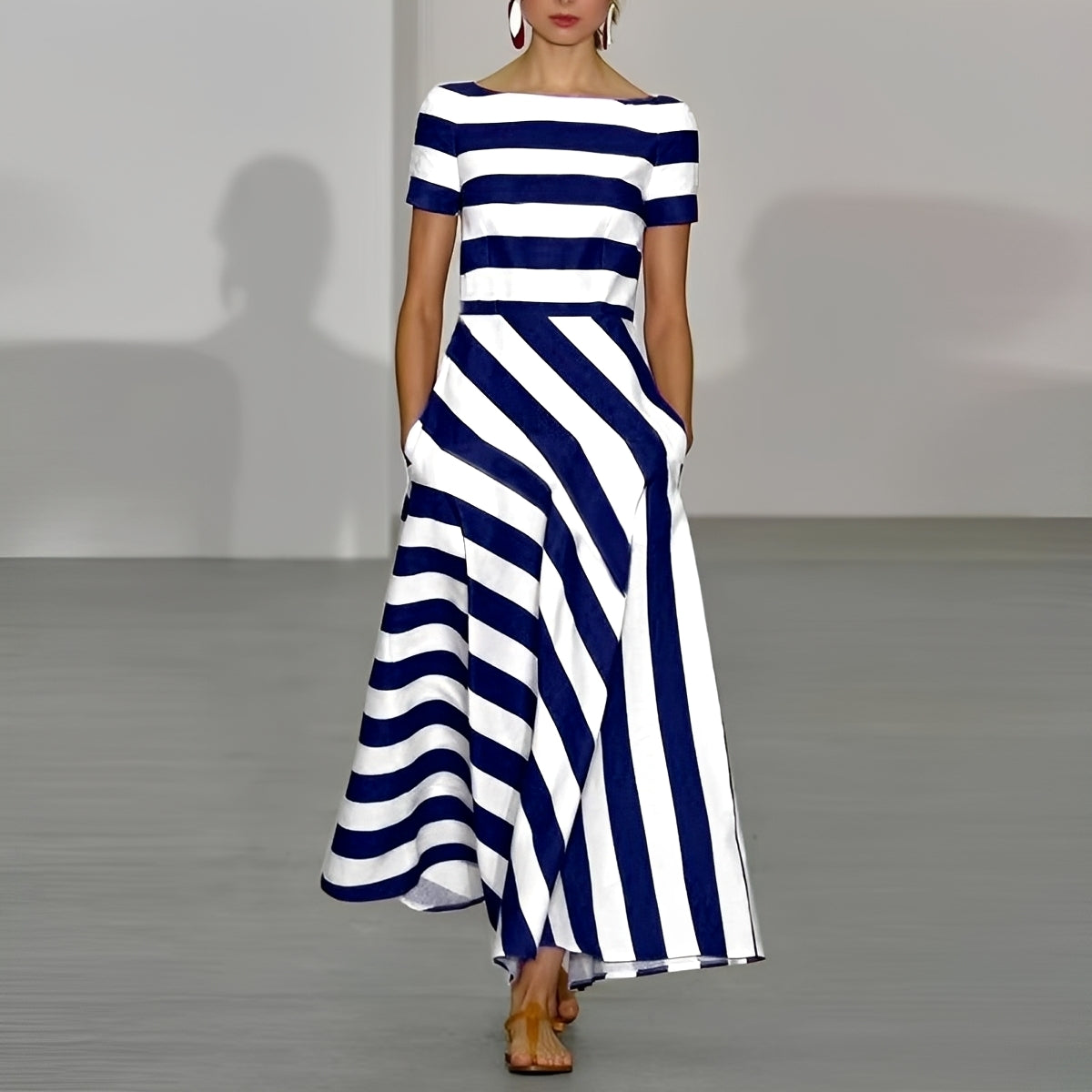 Abito Donna a Righe Elegante Scollo Classico - Brentozzi