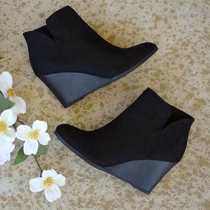 Stivaletti Donna in Pelle Scamosciata Tacco Classico