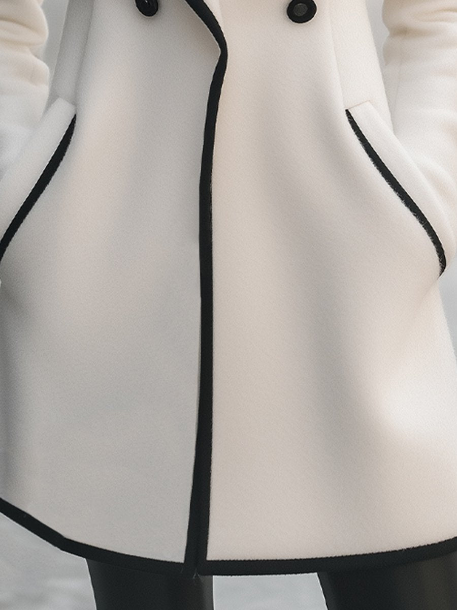 Giacca Donna Doppiopetto Elegante con Finiture Contrastanti