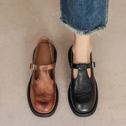 Scarpe Donna Mary Jane in Pelle con T-Riemi e Dettaglio Wingtip