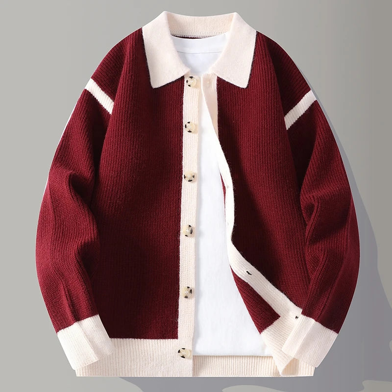 Maglione Uomo con Inserti a Contrasto e Chiusura con Bottoni