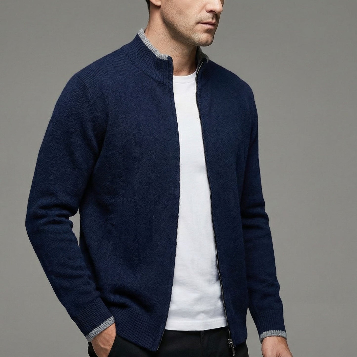 Cardigan Uomo in Maglia con Zip Intera e Colletto Alto