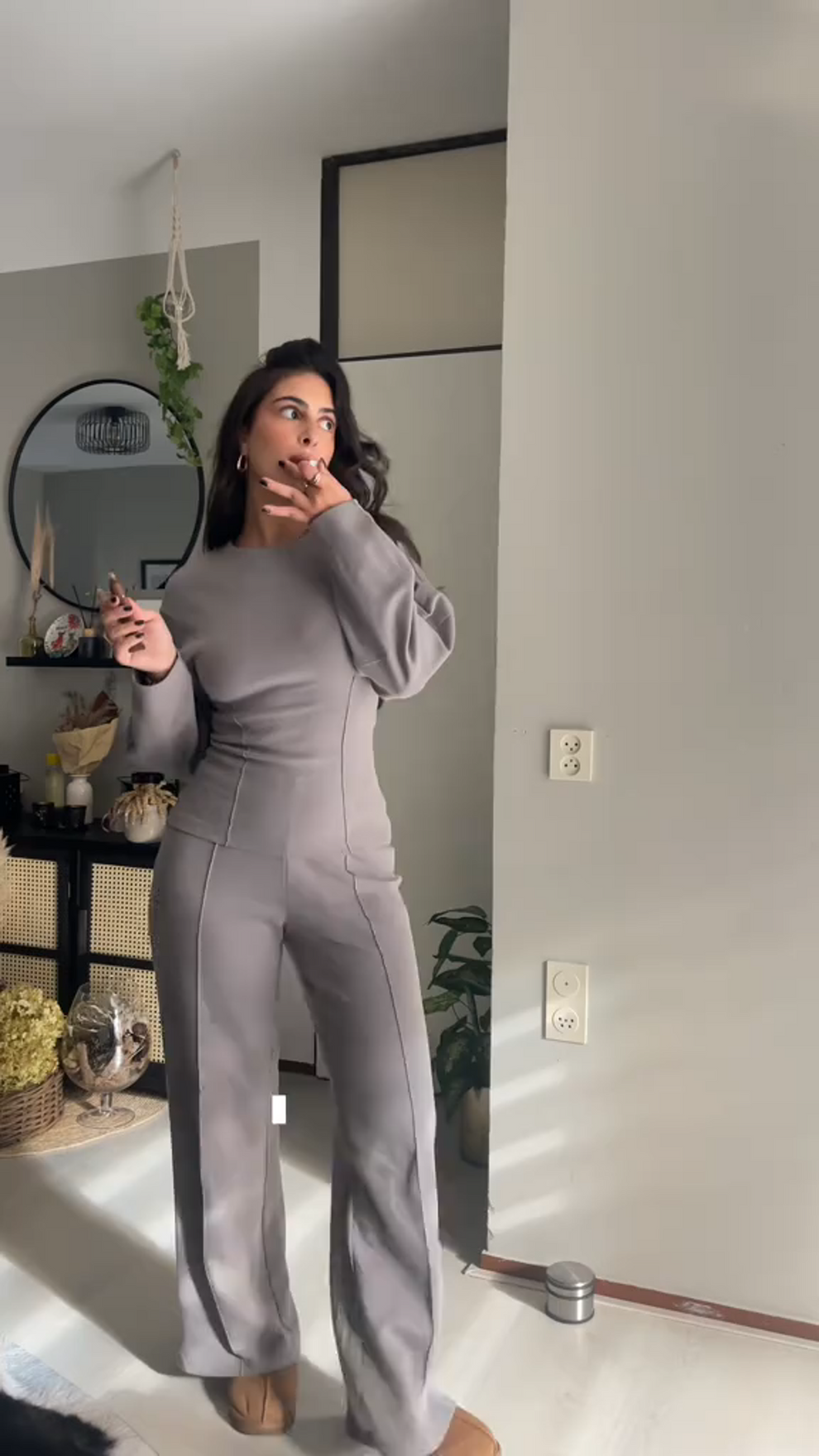 Completo Donna Oversize e Pantaloni Larghi Linea Definita