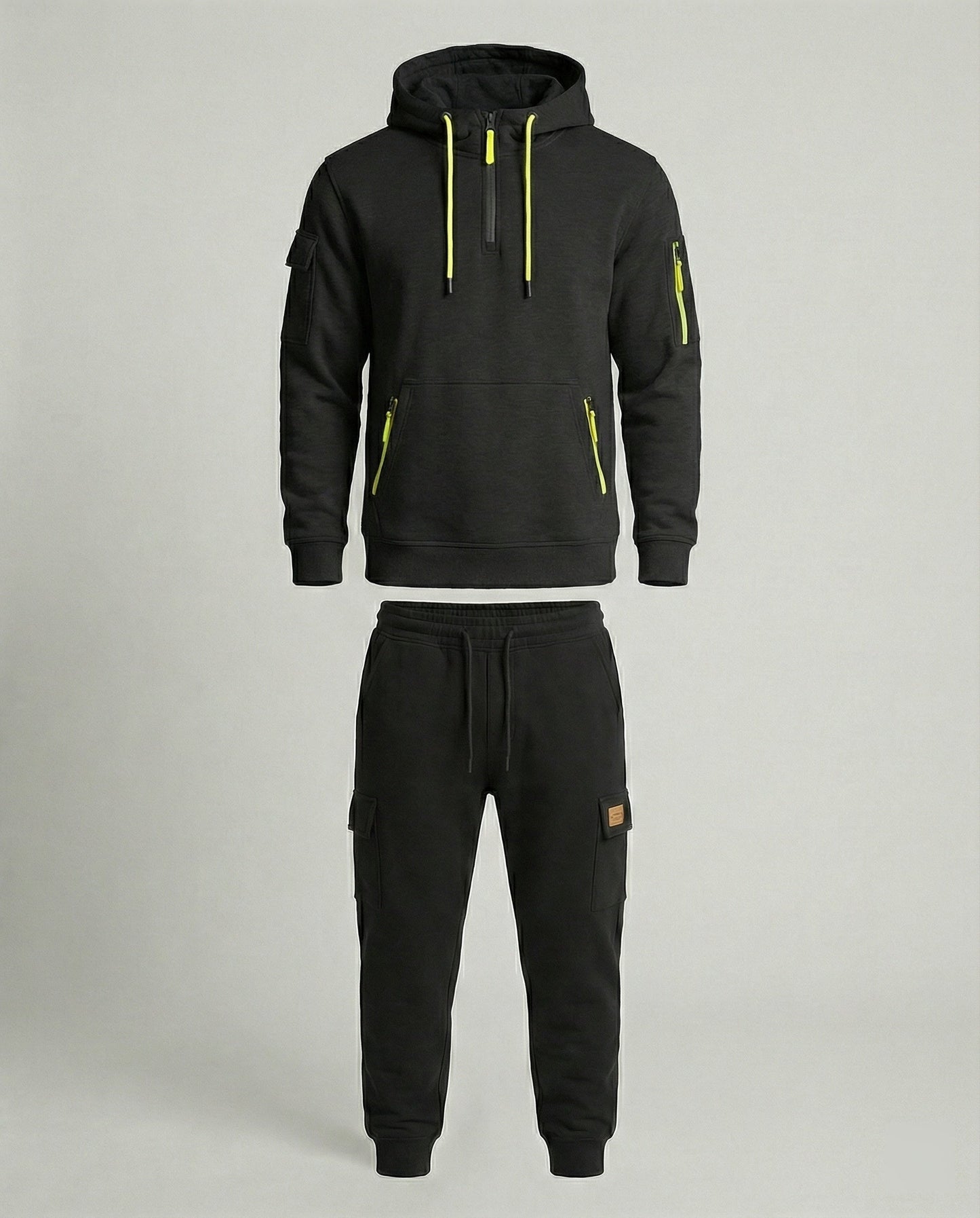 Completo Uomo Felpa con Cappuccio e Pantaloni Sportivi Tecnici