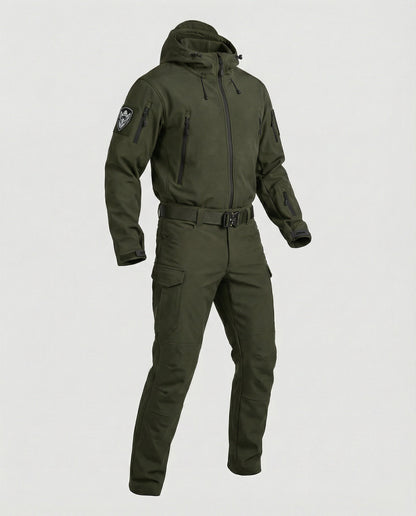 Giacca e Pantaloni Outdoor Uomo Tessuto Tecnico Impermeabile