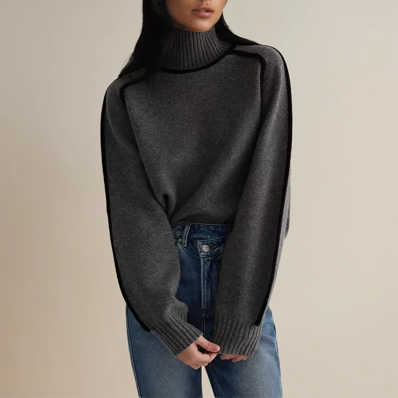 Pull col roulé beige femme avec bordure contrastée et matière douce pour un confort optimal.