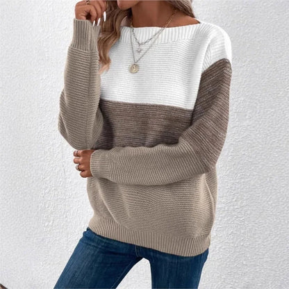 Pull femme tricolore en maille patchwork, design unique avec un motif distinct et coupe confortable.