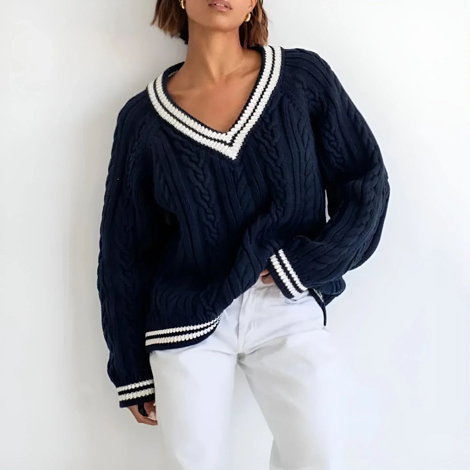 Maglione Donna Oversize in Maglia Torsadé Scollo a V - Vesarelli