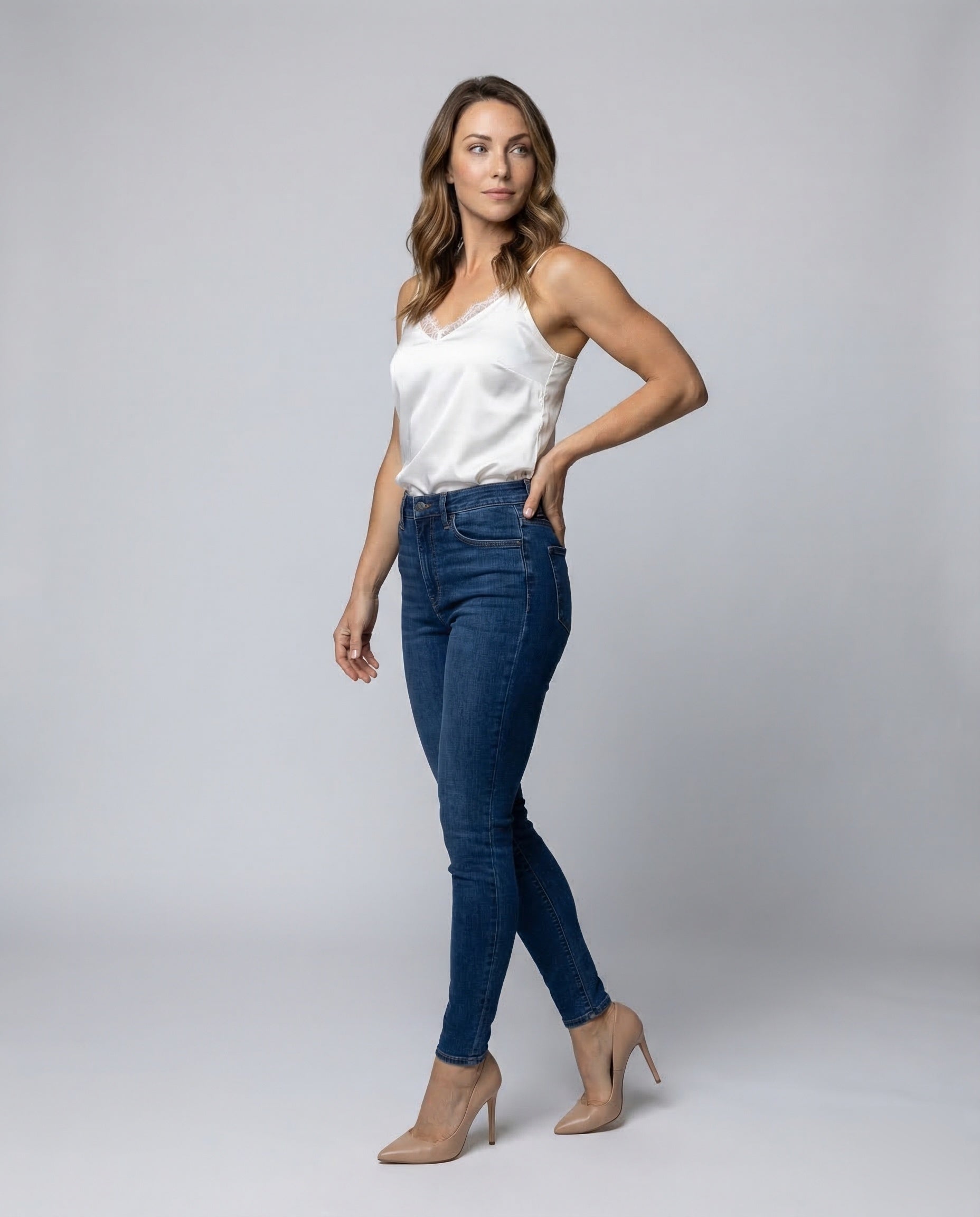 Camisole Donna in Pizzo Elegante - Brentozzi