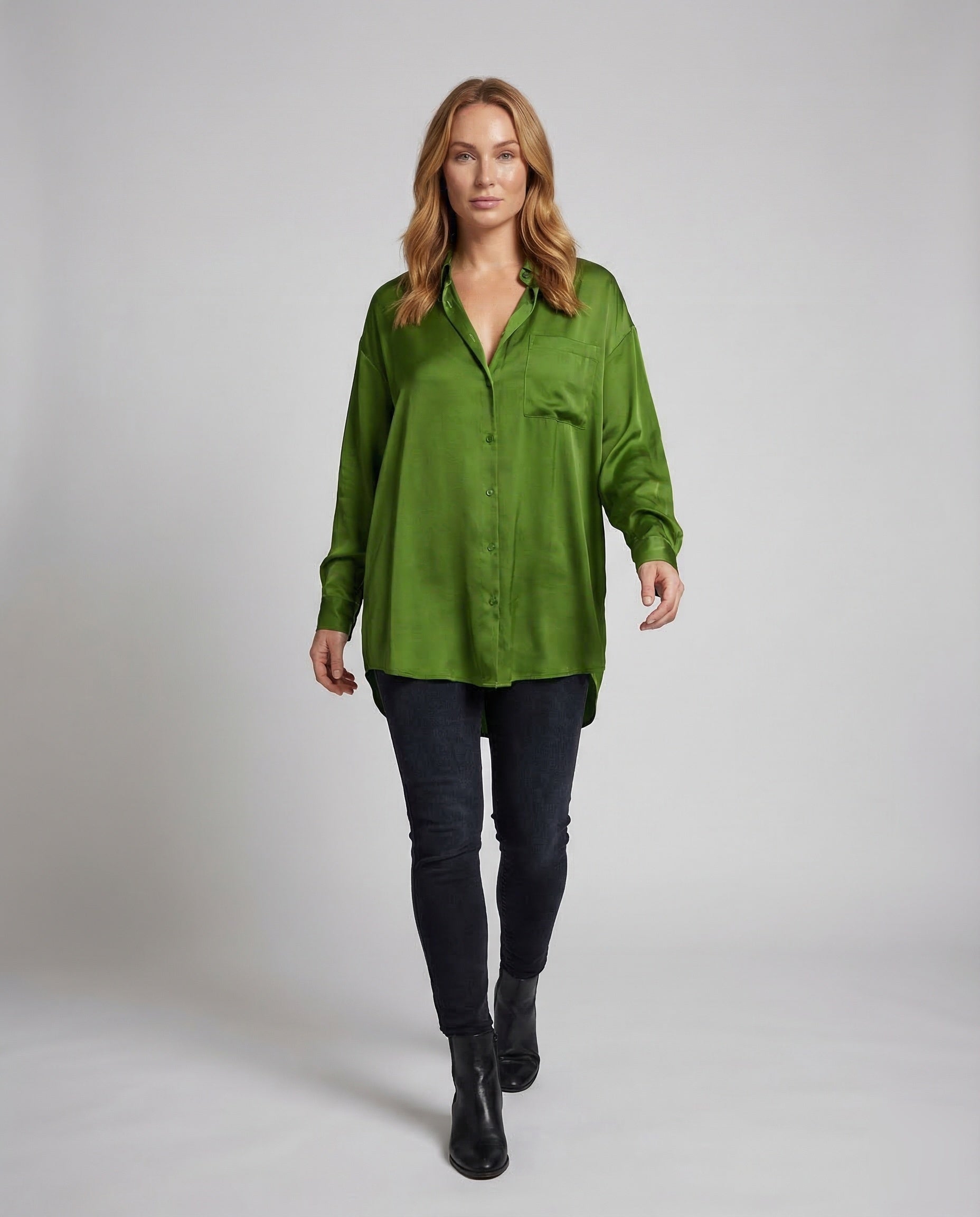 Camicia Oversize Donna in Satin Scollo a V - Brentozzi