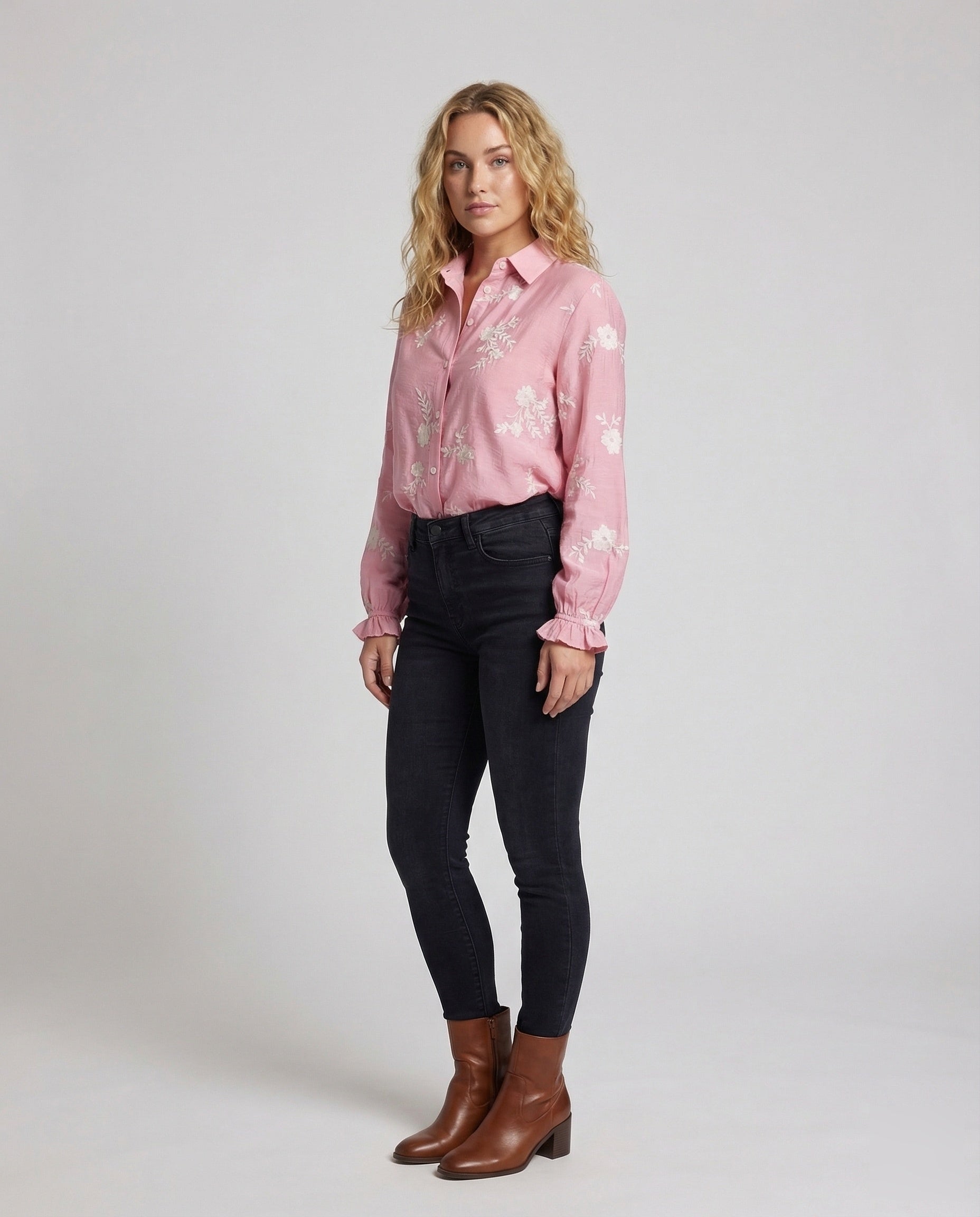 Camicia Donna Ricamata Maniche a Palloncino Bottoni Madreperla - Brentozzi