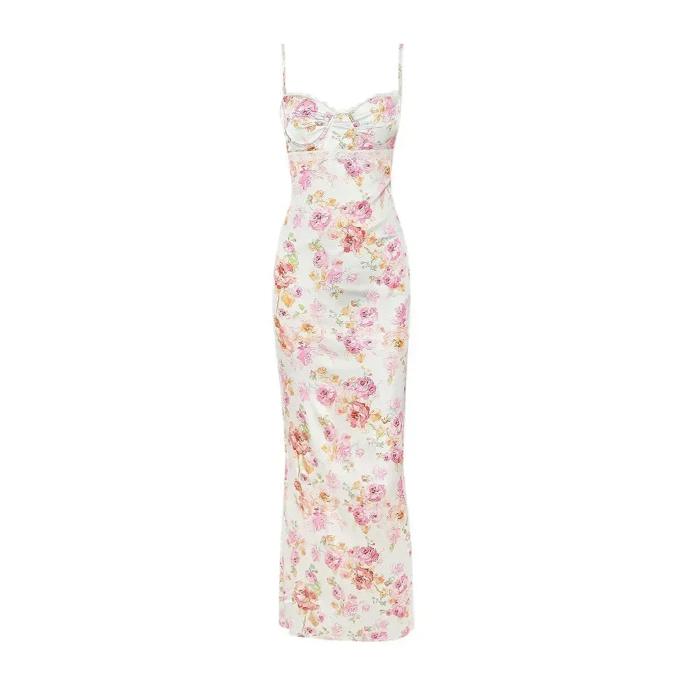 Robe longue ajustée à fleurs, décolleté en cœur, bretelles fines, confectionnée en coton léger pour un confort optimal.