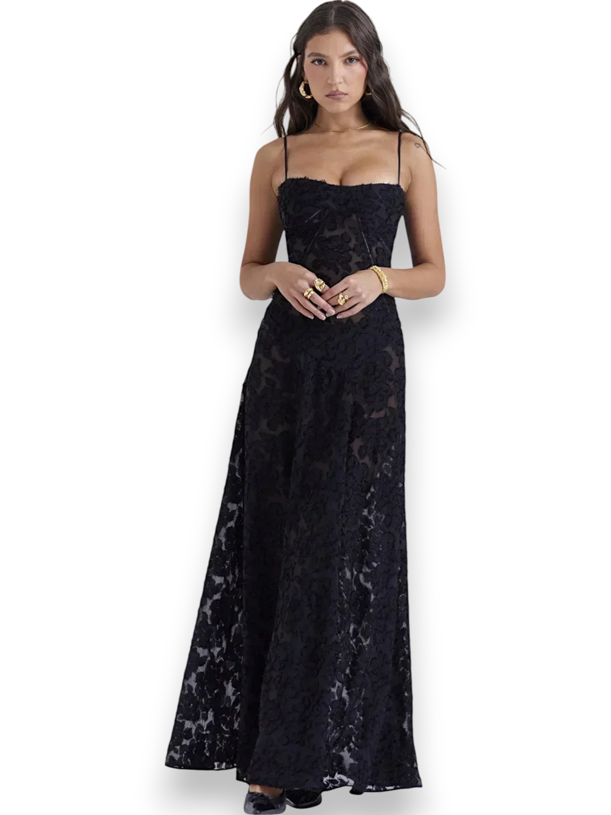 Robe longue noire femme en coton, avec broderie florale délicate et bretelles fines, idéale pour les occasions décontractées.