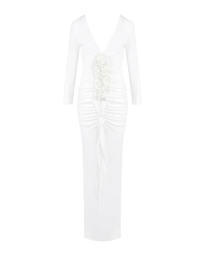 Robe longue blanche pour femme en tissu léger, manches longues, coupe fluide, idéale pour les occasions décontractées.