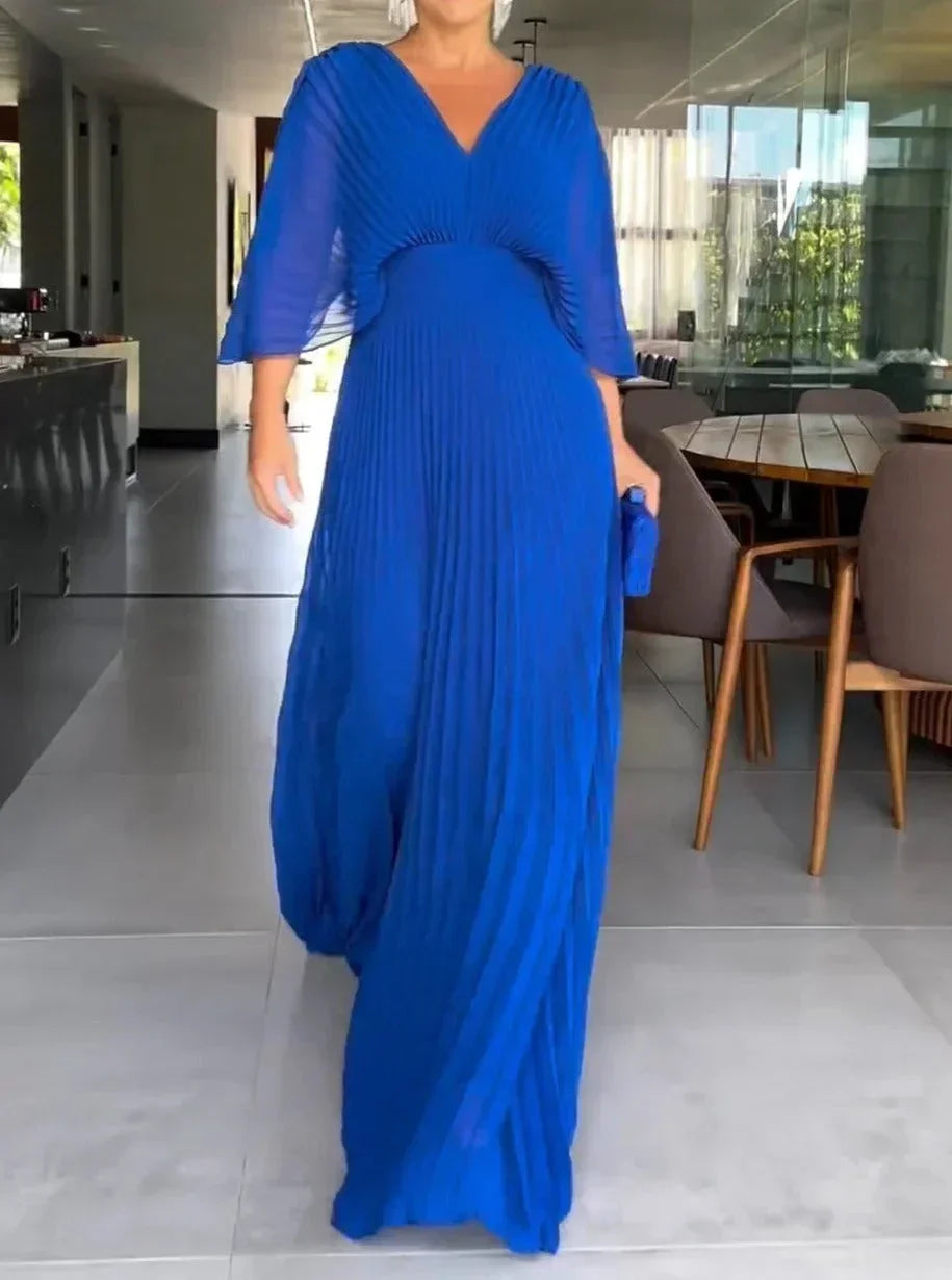 Robe longue plissée pour femme, col en V, manches 3/4, en tissu léger, parfaite pour les occasions estivales.