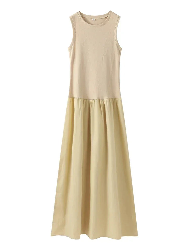 Robe longue kaki sans manches, en coton léger, avec jupe évasée pour un confort et un style décontracté.