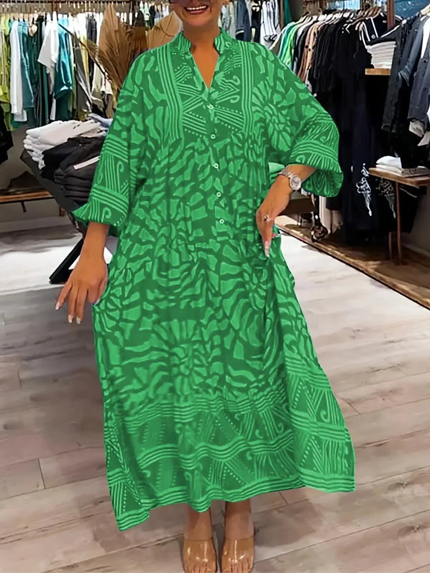 Robe longue fluide verte pour femme, imprimée, manches longues, col en V, idéale pour les occasions décontractées.