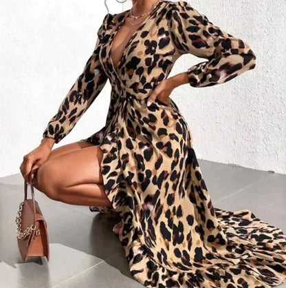 Robe longue léopard en tissu léger, manches longues, col en V, fermeture portefeuille, idéale pour le printemps et l'été.