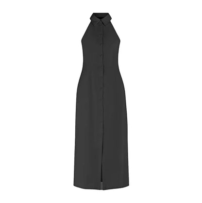 Robe longue sans manches en tissu léger, col en V et coupe fluide, idéale pour les journées d'été.