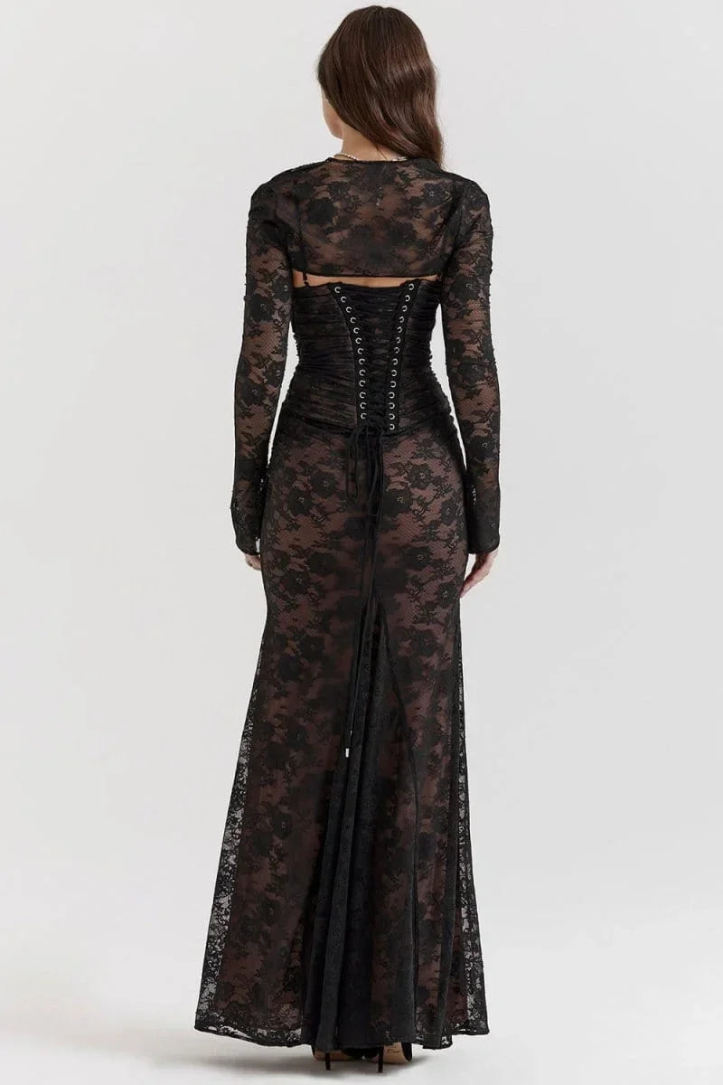 Robe longue à fleurs avec dentelle, manches longues et détails sur les épaules, idéale pour les cérémonies et les soirées.