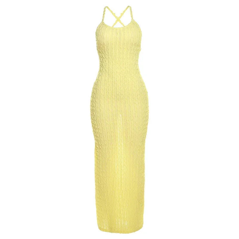 Robe longue moulante en dentelle sans manches, dos nu, disponible en plusieurs couleurs, idéale pour les soirées.
