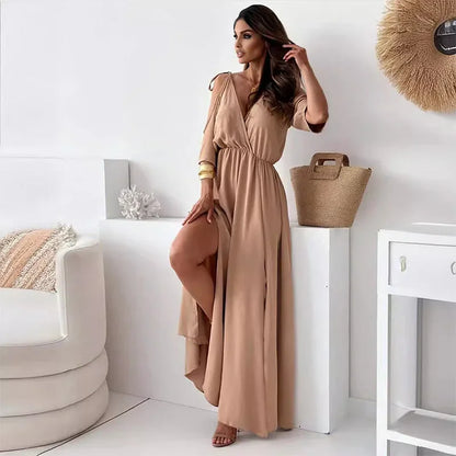 Robe longue sans manches avec fente, en jersey doux, col en V et bretelles ajustables pour un confort optimal.