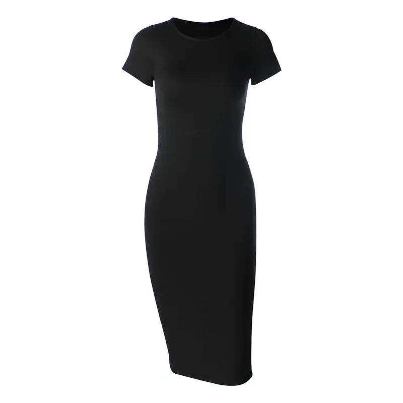Robe midi noire pour femme, à manches courtes, en coton doux, avec une coupe ajustée et un design élégant et intemporel.