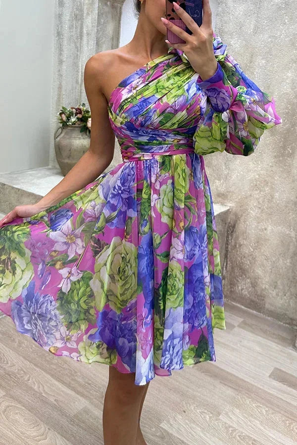Abito Corto Donna Asimmetrico in Tessuto Floreale Elegante - Vesarelli