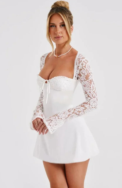 Abito Corto Donna in Pizzo Scollo Aperto Dietro - Vesarelli