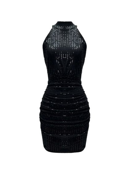 Robe courte noire sans manches avec paillettes, col américain et coupe élégante, idéale pour des soirées.