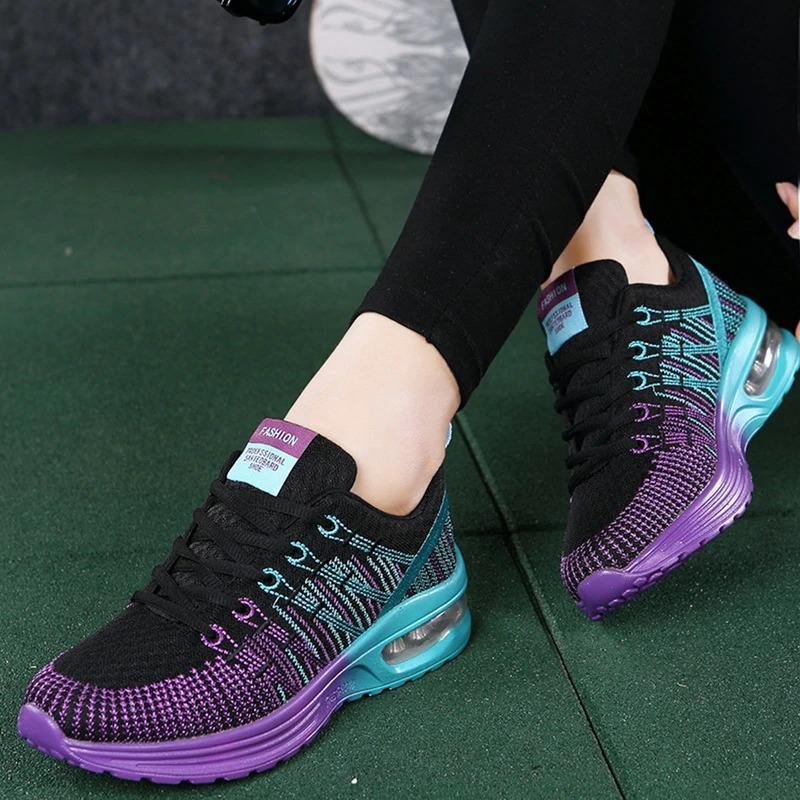 Sneakers Donna Leggere in Tessuto Traspirante Comfort