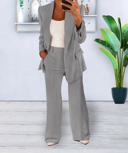 Completo Donna Elegante Taglio Moderno