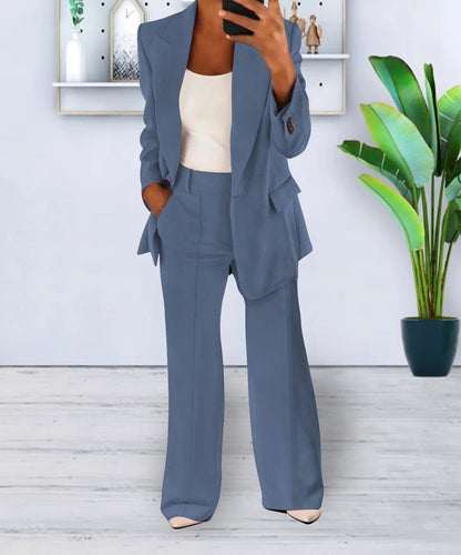 Completo Donna Elegante Taglio Moderno