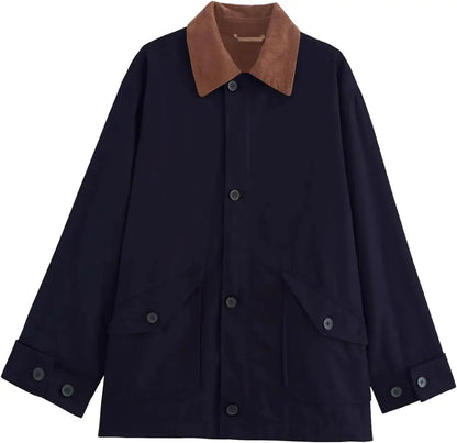 Veste femme verte en tissu doux, col en velours côtelé, coupe classique, idéale pour la mi-saison.