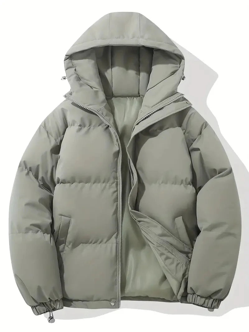 Veste d'hiver femme violette avec capuche ajustable, fermeture éclair et doublure en polaire.