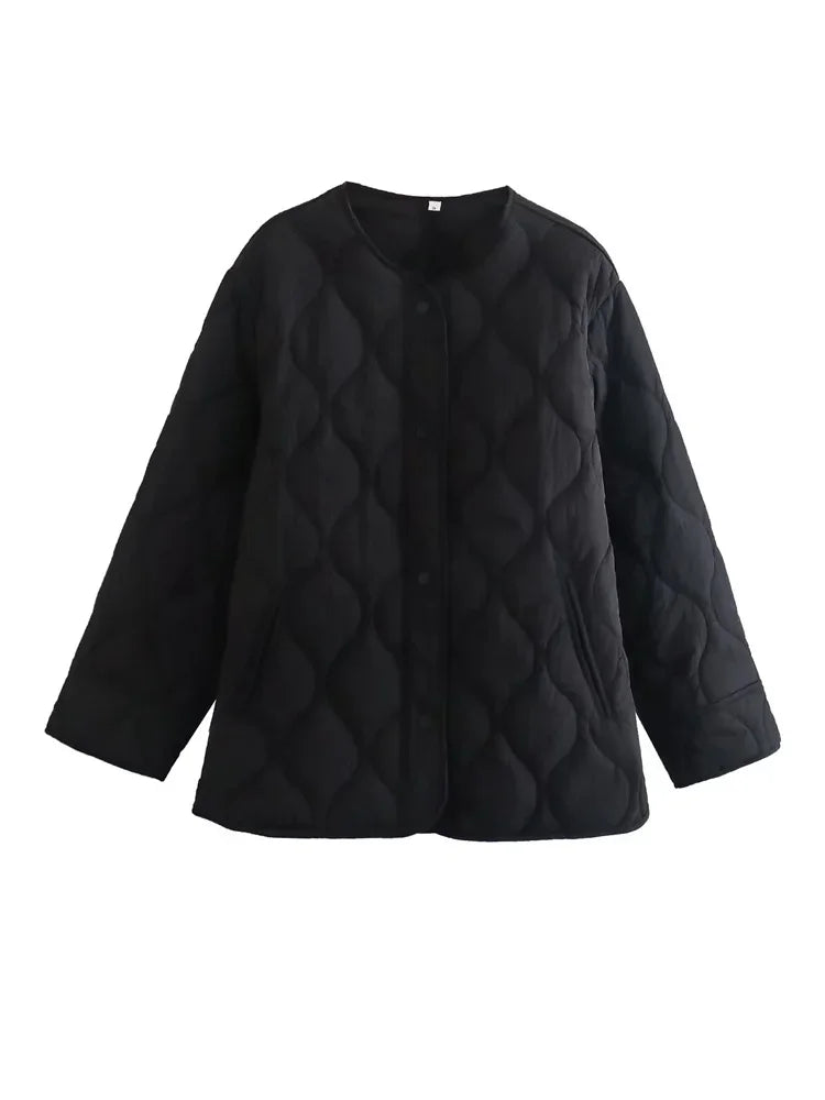 Veste femme ample matelassée noire pour l'hiver, avec fermeture éclair et coupe décontractée.