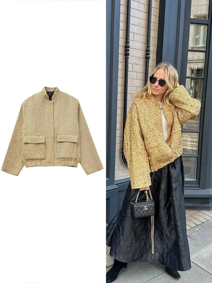 Veste femme à paillettes, coupe élégante, design scintillant pour des occasions spéciales.