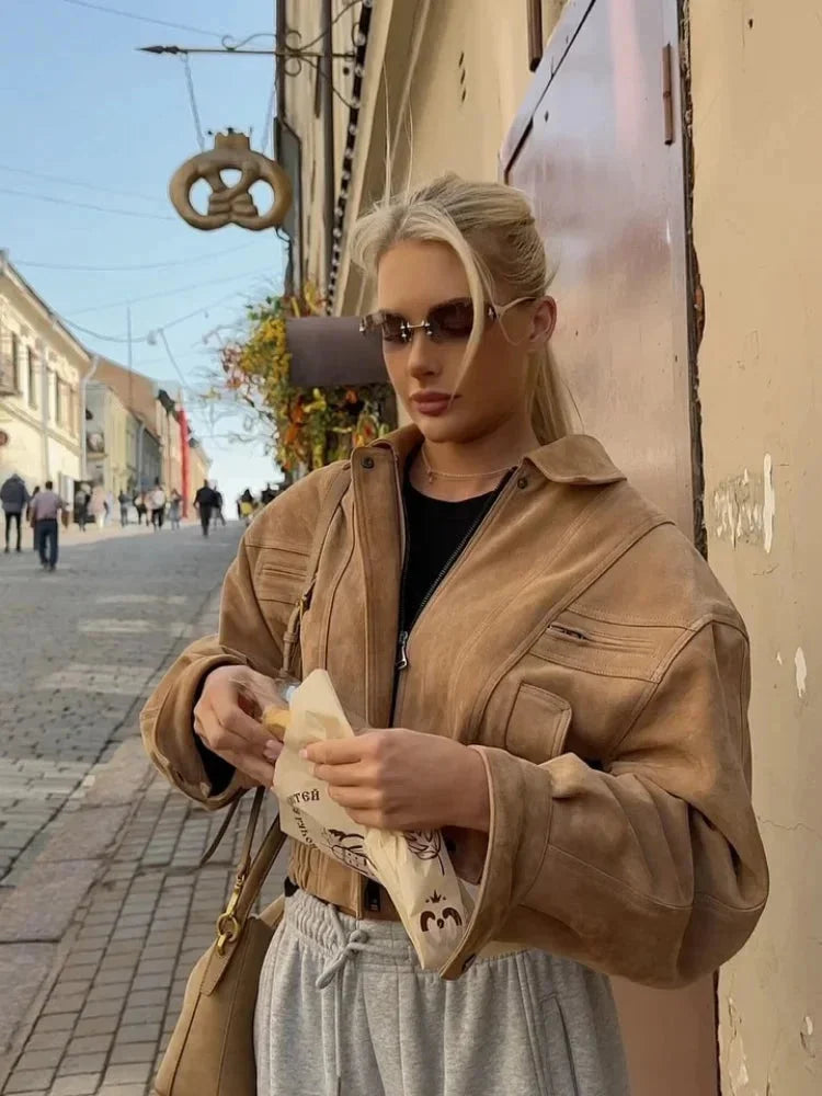 Giacca Donna in Scamosciato Zip Frontale e Tasche - Vesarelli