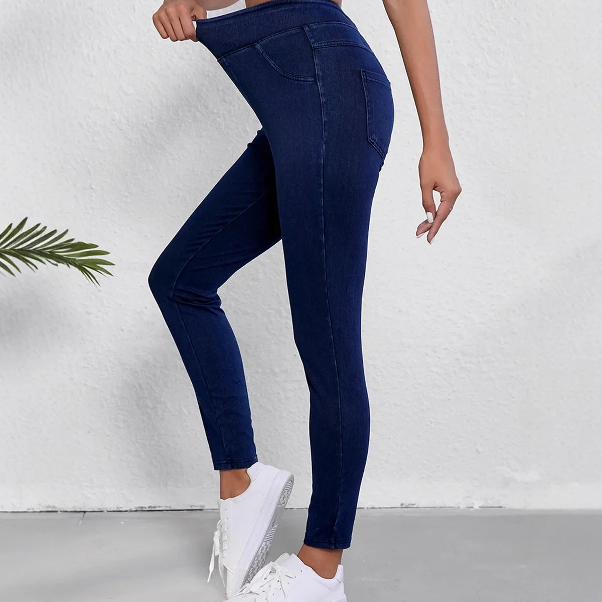 Jeans Donna Slim Fit Vita Alta con Tessuto Elasticizzato